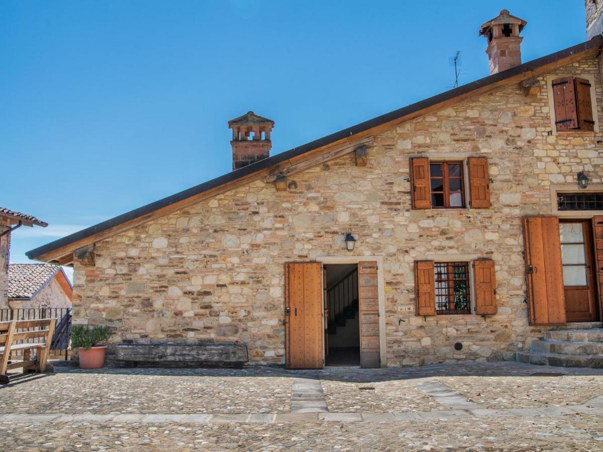 Belvilla By Oyo Aia Castellarano Bagian luar foto
